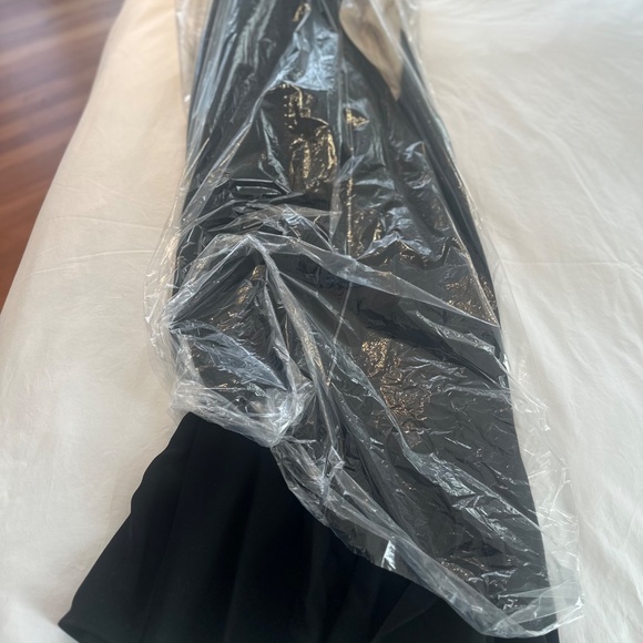 Evening gown - Picture 4 of 6